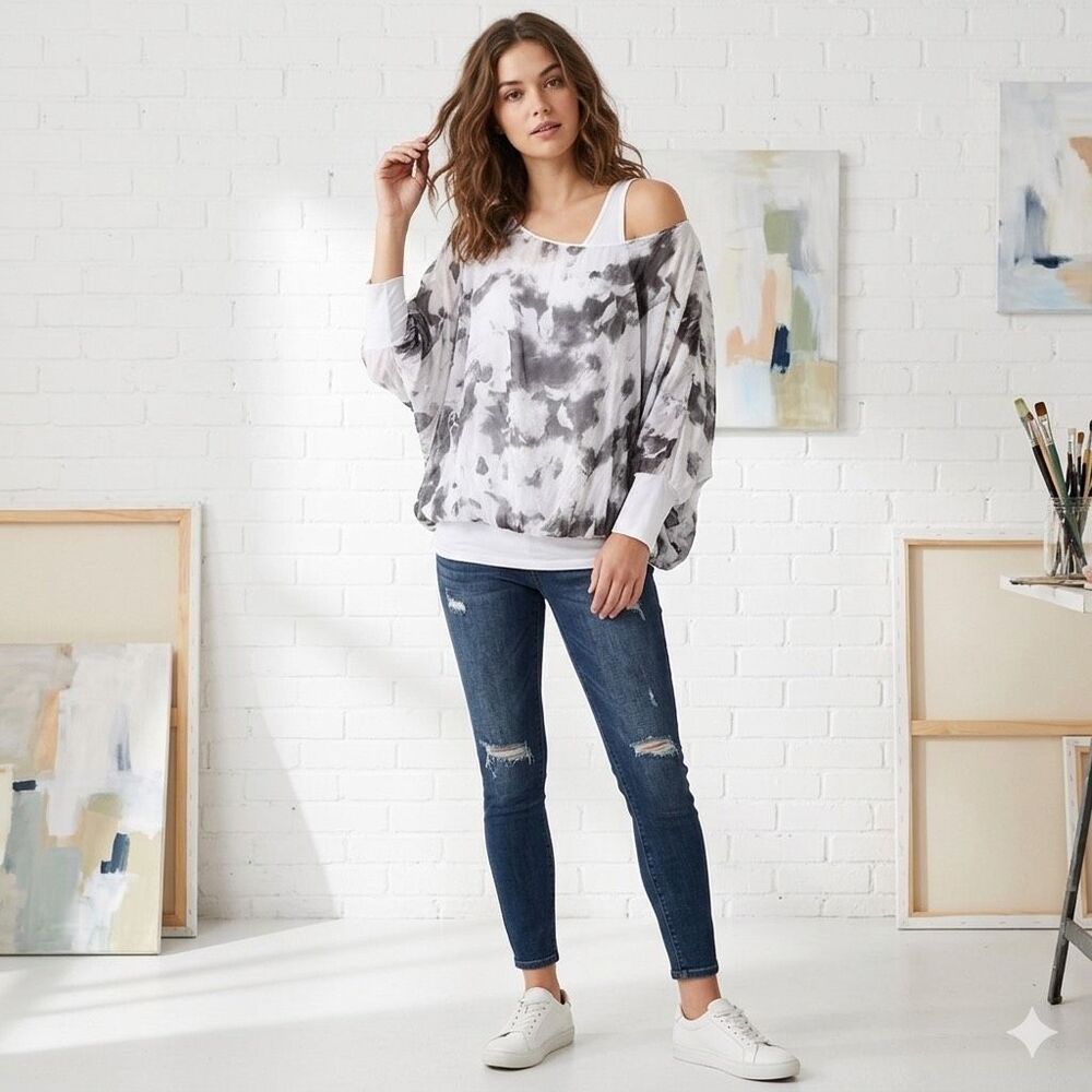 Giusy size L made in Italy viscose silk blend oversized top.